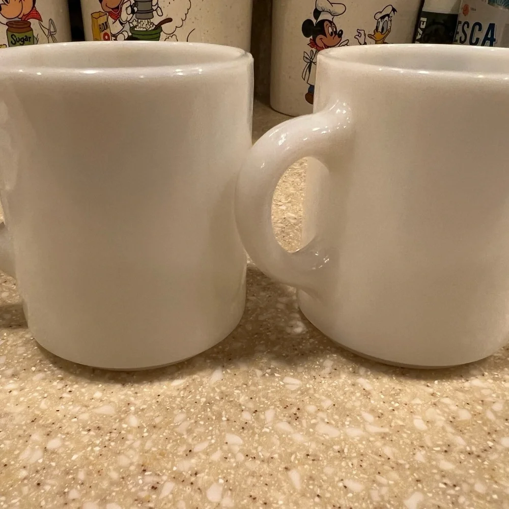 I love Grandma I love Grandpa Vintage Milk Glass Mugs Smiling Stick Figure Face